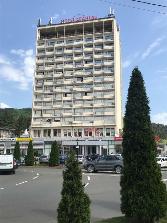 Sarah Apartments Piatra Neamt Exterior photo